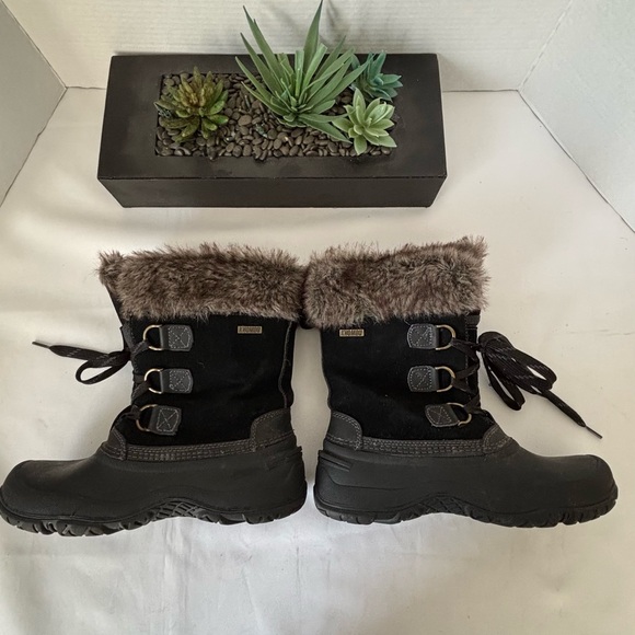 NWOT KHOMBU BLACK WOMENS “SLOPE” SNOW BOOTS SUEDE WITH FAUX FUR COLLAR TRIM SZ 8 - Picture 4 of 11